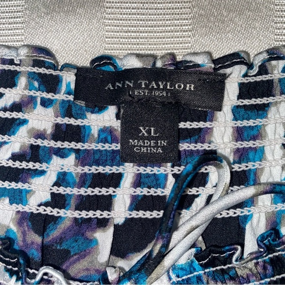 Ann Taylor Black/White Leopard Print Relaxed Smocked Blouse Sz XL Scoop Neck - Picture 3 of 9